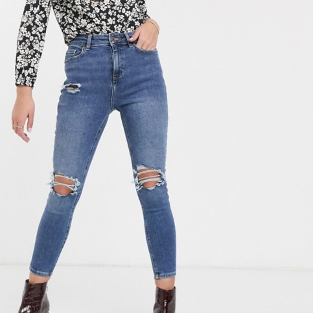 New Look Petite Multi-Rip Jeans